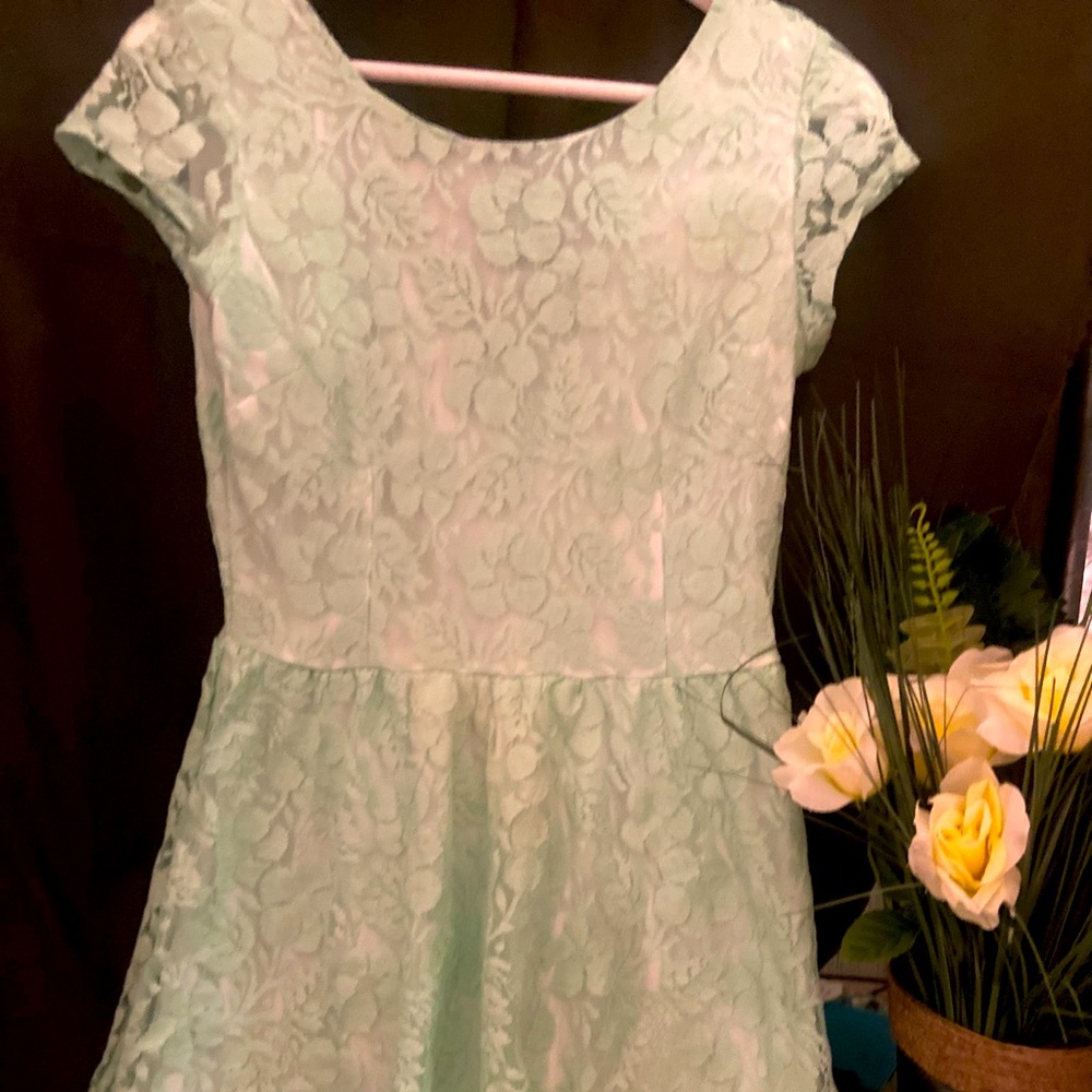 Vanity floral lace dress NWT